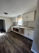 1013 W Spanish Camp Rd in Wharton, TX - Building Photo - Building Photo