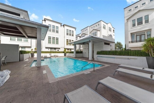 property at 5422 Cornish St
