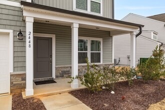 2448 Dukes Hollow Ct in High Point, NC - Building Photo - Building Photo