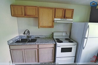 928 30th Ave N in Nashville, TN - Building Photo - Building Photo