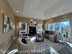 2436 NW Benson Ln in Portland, OR - Building Photo - Building Photo