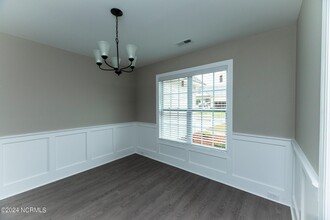 1212 Fellowes Ct in Winterville, NC - Building Photo - Building Photo