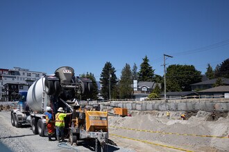 Innova and The BLOK Commercial in North Vancouver, BC - Building Photo - Building Photo