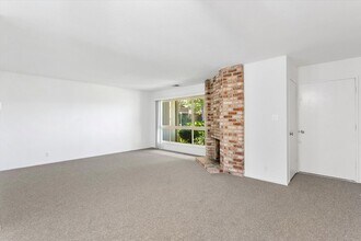 1145 Bismarck Ln in Alameda, CA - Building Photo - Building Photo