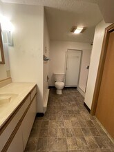 230 W 2nd St in Cheney, WA - Foto de edificio - Building Photo