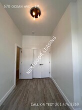 670 Ocean Ave in Jersey City, NJ - Building Photo - Building Photo