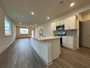 1320 Plymouth St in San Marcos, TX - Building Photo - Building Photo