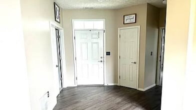 9268 Tournament Dr in Delmar, MD - Building Photo - Building Photo