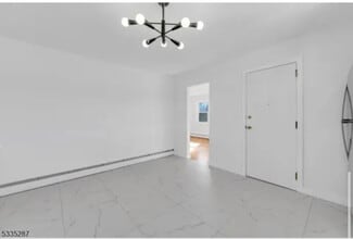 114 King St in Nutley, NJ - Building Photo - Building Photo