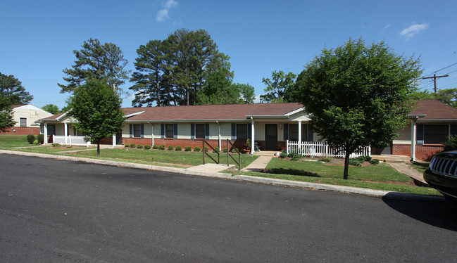 Floyd Braswell Apartments in Lawrenceville, GA - Building Photo - Building Photo