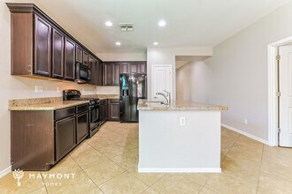 34543 N Mirandesa Dr in San Tan Valley, AZ - Foto de edificio - Building Photo