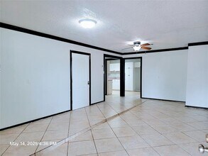 2200 Floyd Hampton Rd in Crowley, TX - Building Photo - Building Photo
