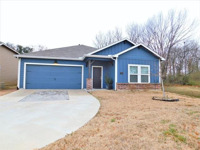 2100 Paxton Way in Denton, TX - Building Photo - Building Photo