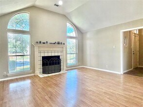 2633 Bauer Dr in Denton, TX - Building Photo - Building Photo