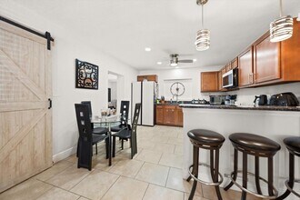 2314 W Dewey St in Tampa, FL - Foto de edificio - Building Photo