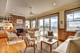 155 Marine Blvd in Amagansett, NY - Building Photo - Building Photo