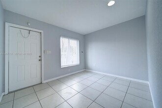 10450 SW 172nd St in Miami, FL - Building Photo - Building Photo