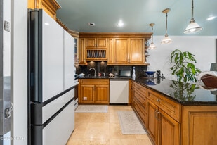 4725 Bay Point Rd in Panama City Beach, FL - Building Photo