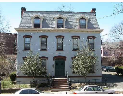 5 Grand St in Newburgh, NY - Building Photo