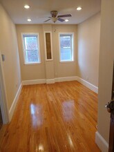 1198 Commonwealth Ave, Unit 9 in Boston, MA - Building Photo - Building Photo