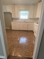 121 E 44th St in Houston, TX - Building Photo