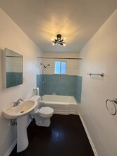 1452 S Wooster St-Unit -1452 in Los Angeles, CA - Building Photo - Building Photo