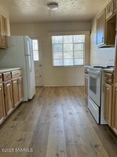 425 W Chestnut Ave in Las Cruces, NM - Building Photo - Building Photo