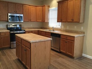 905 Wonderland Pass in Hermitage, TN - Building Photo - Building Photo