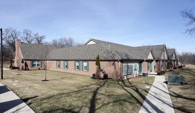 Roosevelt Park in Springfield, OH - Foto de edificio - Building Photo