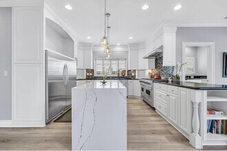 9186 Quail Brook Cir in Elk Grove, CA - Building Photo - Building Photo