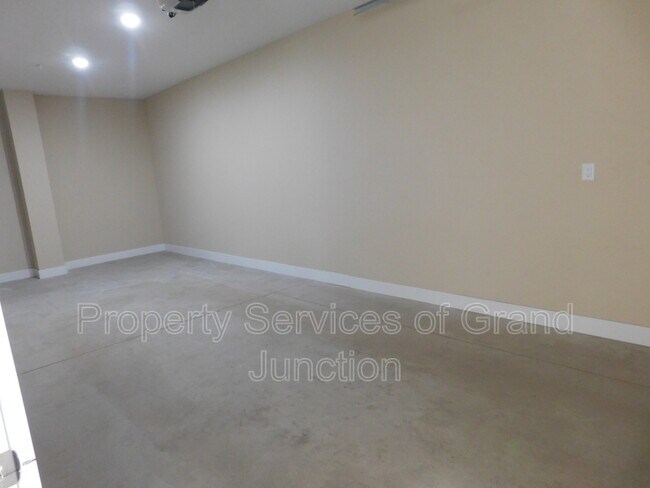 1645 N 7th St photo'