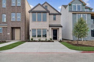 4546 Community Ct in Plano, TX - Building Photo