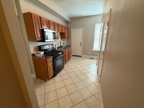1205 Glyndon Ave in Baltimore, MD - Building Photo - Building Photo