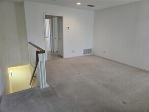 1377 Roaring Springs Rd in Fort Worth, TX - Building Photo - Building Photo
