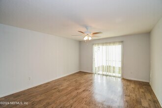 8261 Rigel Rd in Jacksonville, FL - Building Photo - Building Photo