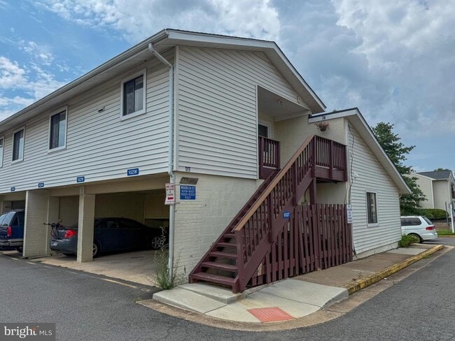 property at 9327 Woodlea Ct