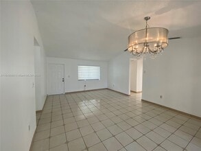 10225 SW 144th Ct in Miami, FL - Building Photo - Building Photo