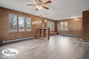 607 Lake Blvd S in Buffalo, MN - Building Photo