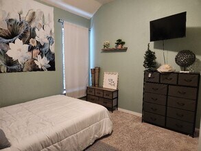 24663 Lakecrest Pine Trail in Katy, TX - Building Photo - Building Photo