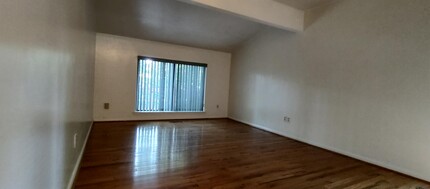 5275 Country Club Rd in Winston-Salem, NC - Building Photo - Building Photo