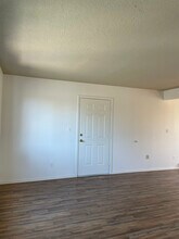 1613 NE 81st Ave in Portland, OR - Building Photo - Building Photo