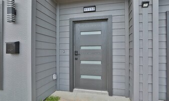 9315 Ashville Dr in Houston, TX - Building Photo