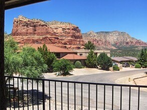 130 Canyon Cir Dr in Sedona, AZ - Building Photo - Building Photo