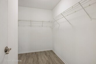 519 Jennifer Cir in Mundelein, IL - Building Photo - Building Photo