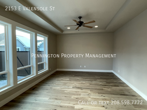 2153 E Valensole St in Meridian, ID - Building Photo - Building Photo