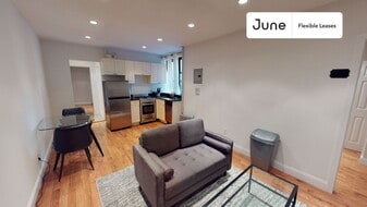 23 E 109th St in New York, NY - Building Photo