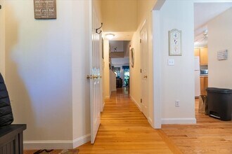 68 Village Dr in Marlborough, MA - Building Photo - Building Photo