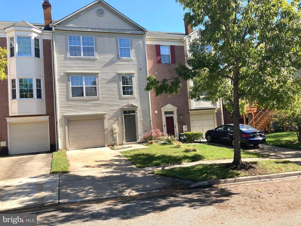 11503 Tuscany Dr in Laurel, MD - Building Photo