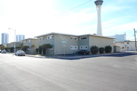 1800-1818 Rexford Dr in Las Vegas, NV - Building Photo - Building Photo