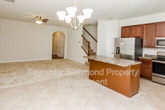 8986 Ringview Dr in Mechanicsville, VA - Building Photo - Building Photo